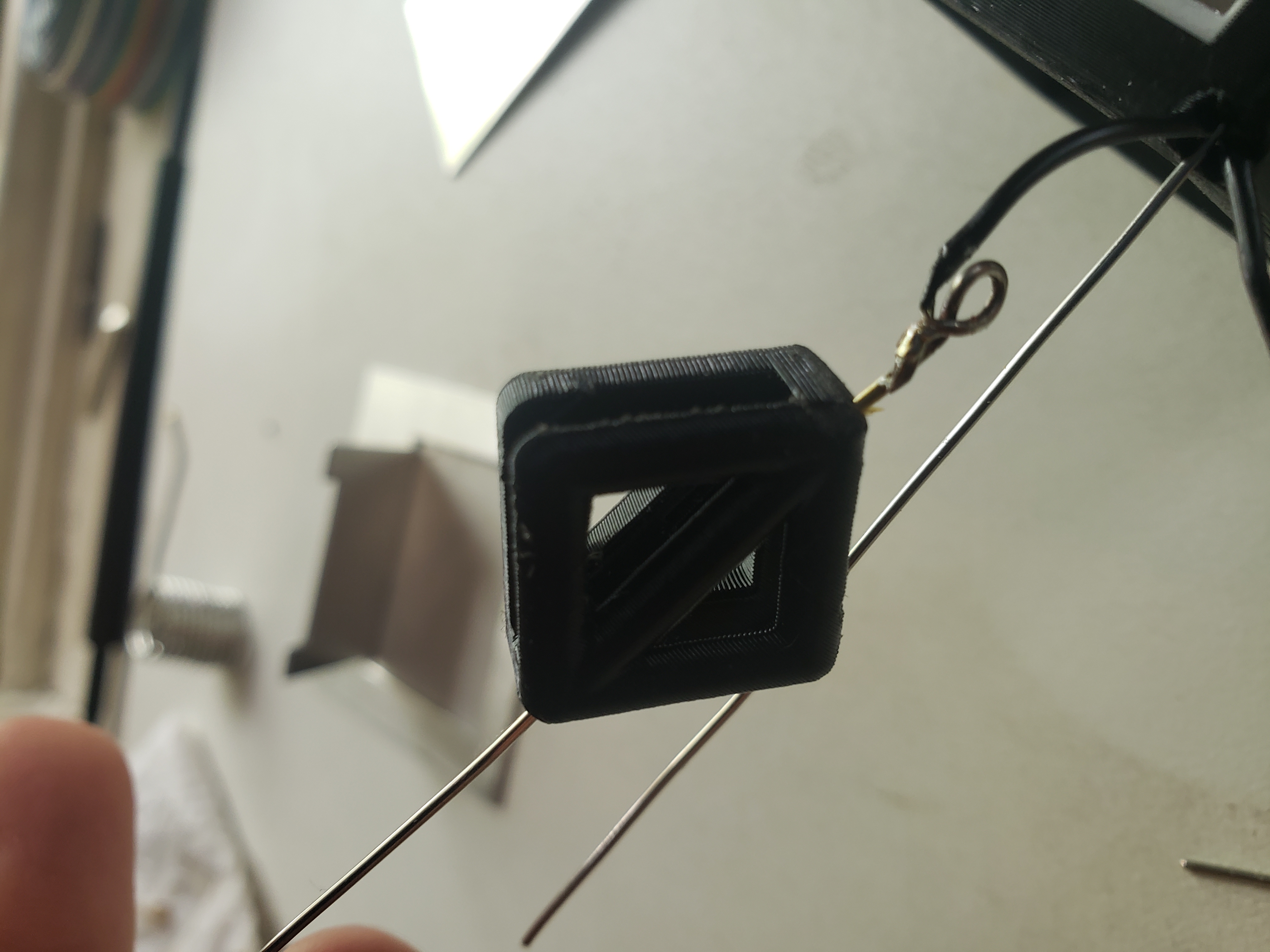 Miniatura 7 do modelo 3D Infinity Cube Earrings