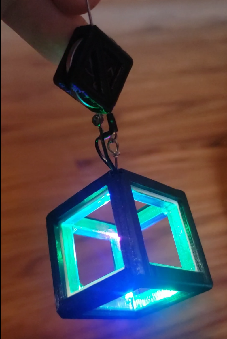 Miniatura 8 do modelo 3D Infinity Cube Earrings