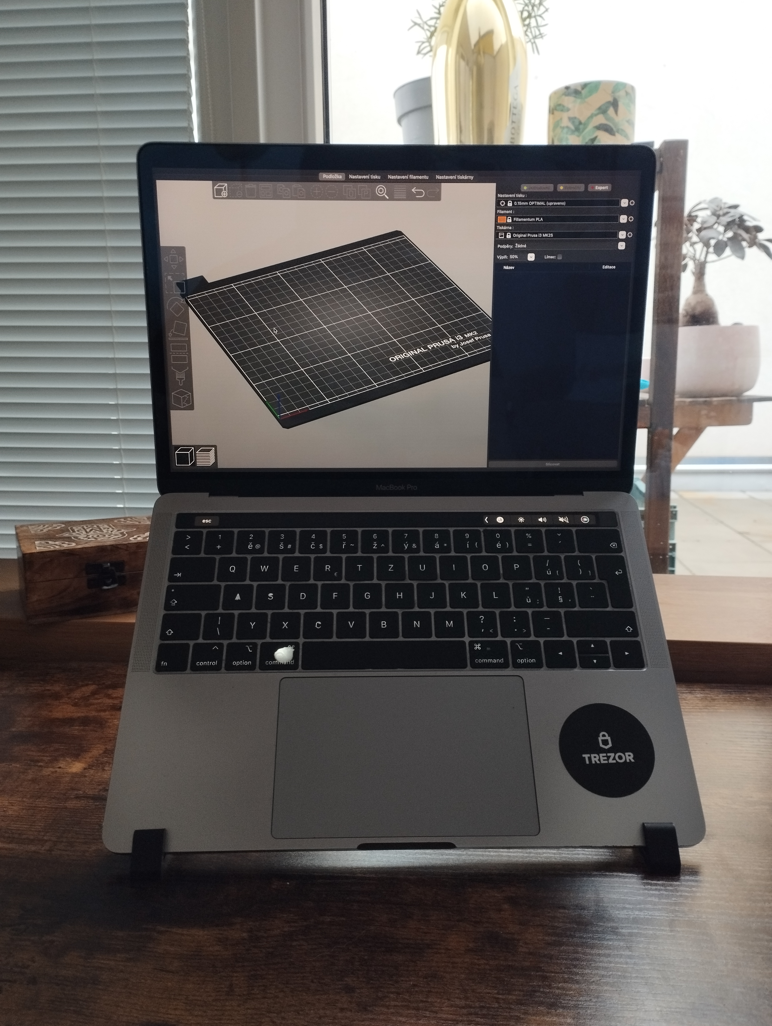 Miniatura 3 do modelo 3D Notebook stand