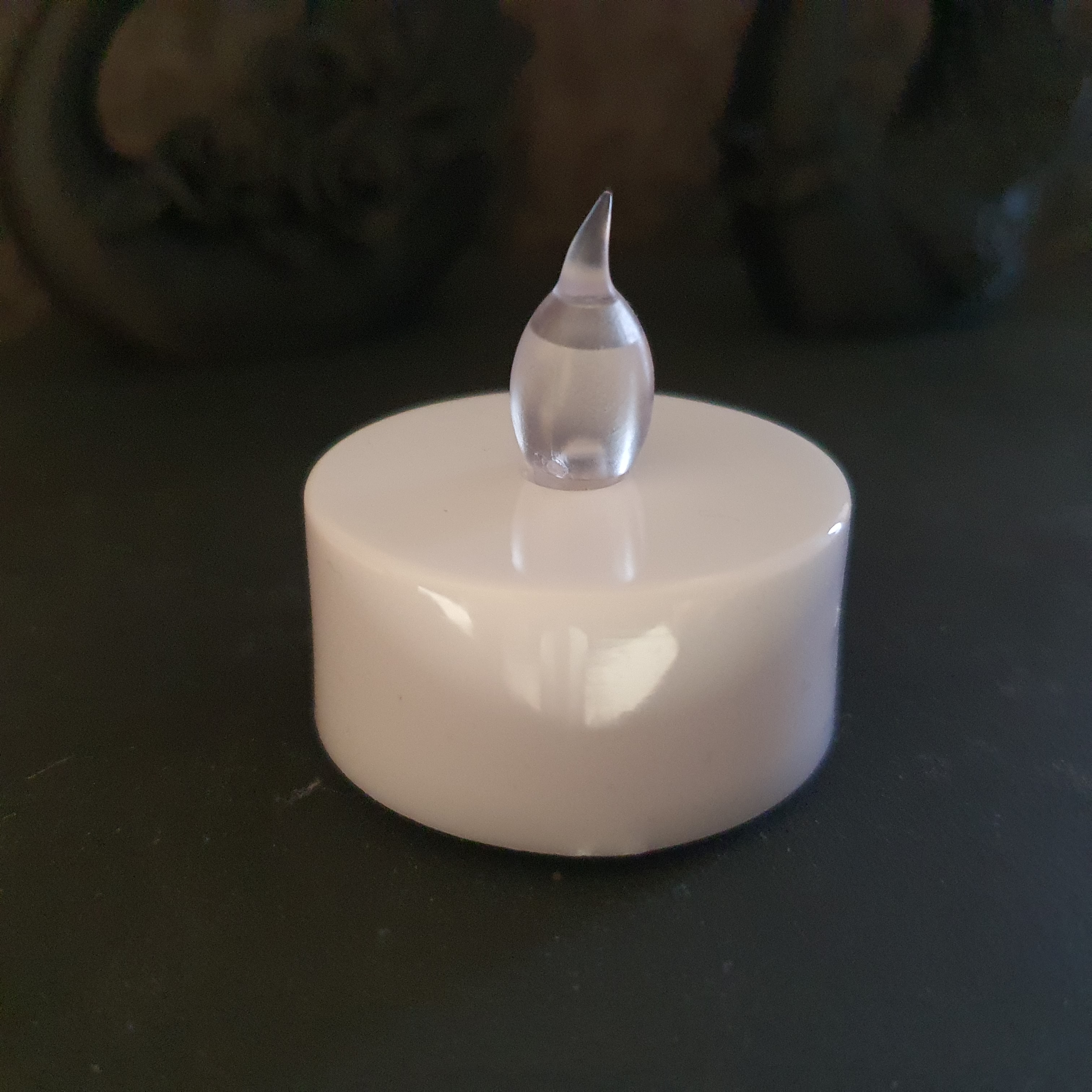 Miniatura 12 do modelo 3D Moon Lamp LED Tealight