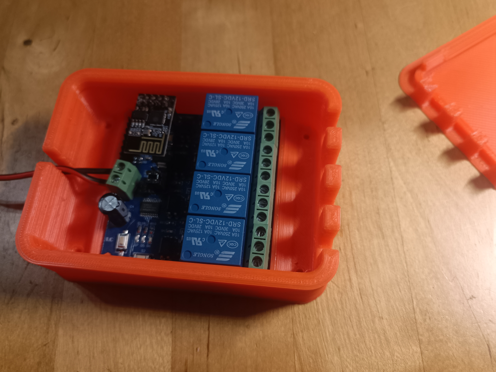 Case for LC-Technology 4channel Relais