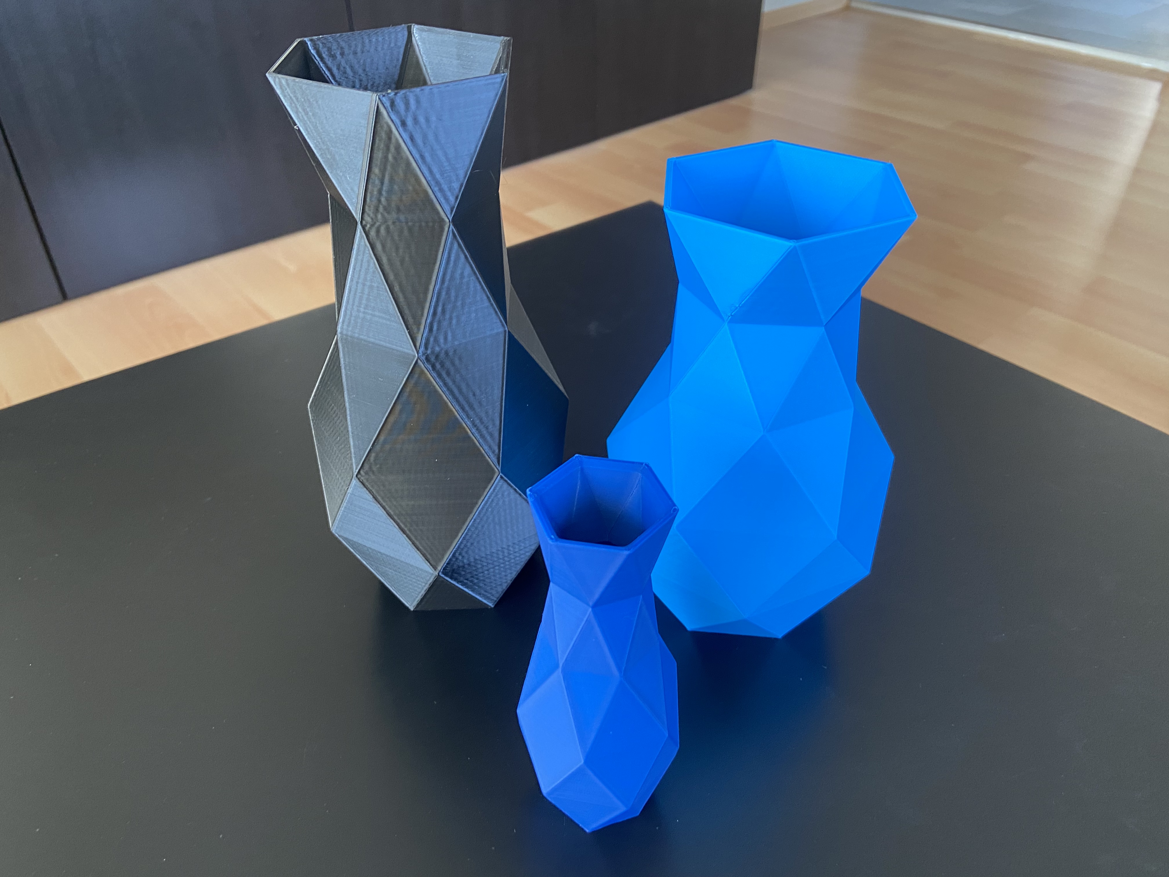 Miniatura 2 do modelo 3D Triangularity Vase