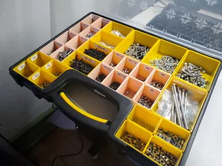 8 Bin Portable Parts Storage Case