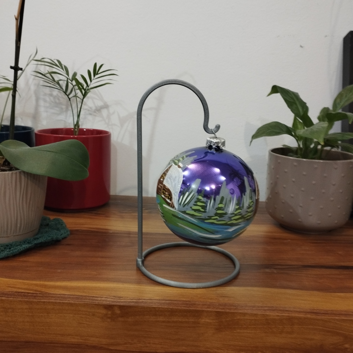 Holder for christmas ball / ornament