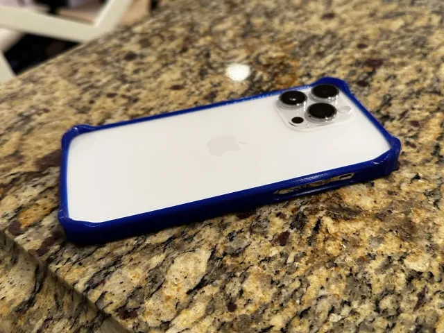 iPhone 14 Pro Max bumper case