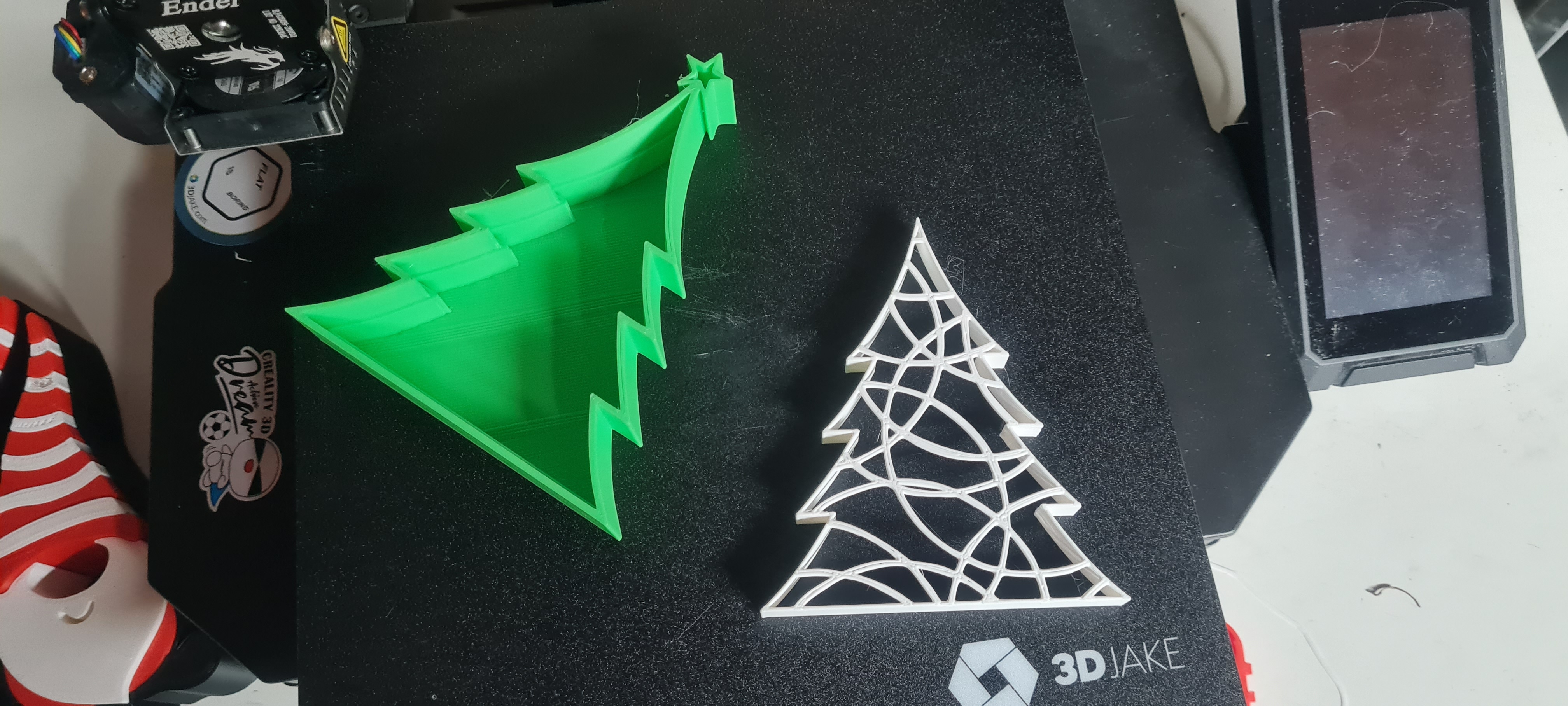 Miniatura 4 do modelo 3D Christmas tree candy box