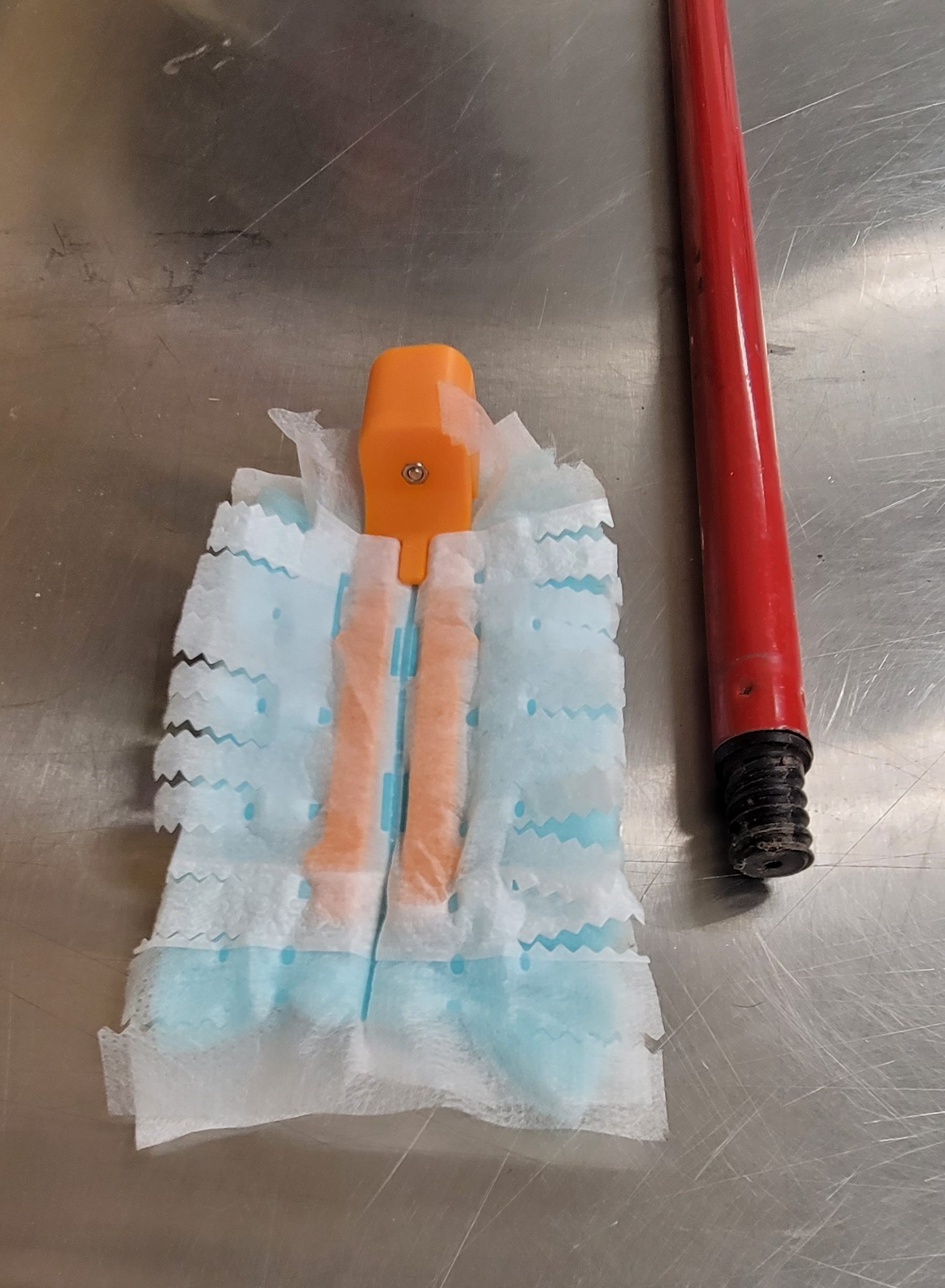 Swiffer Broom Handle/Paint Pole Mount