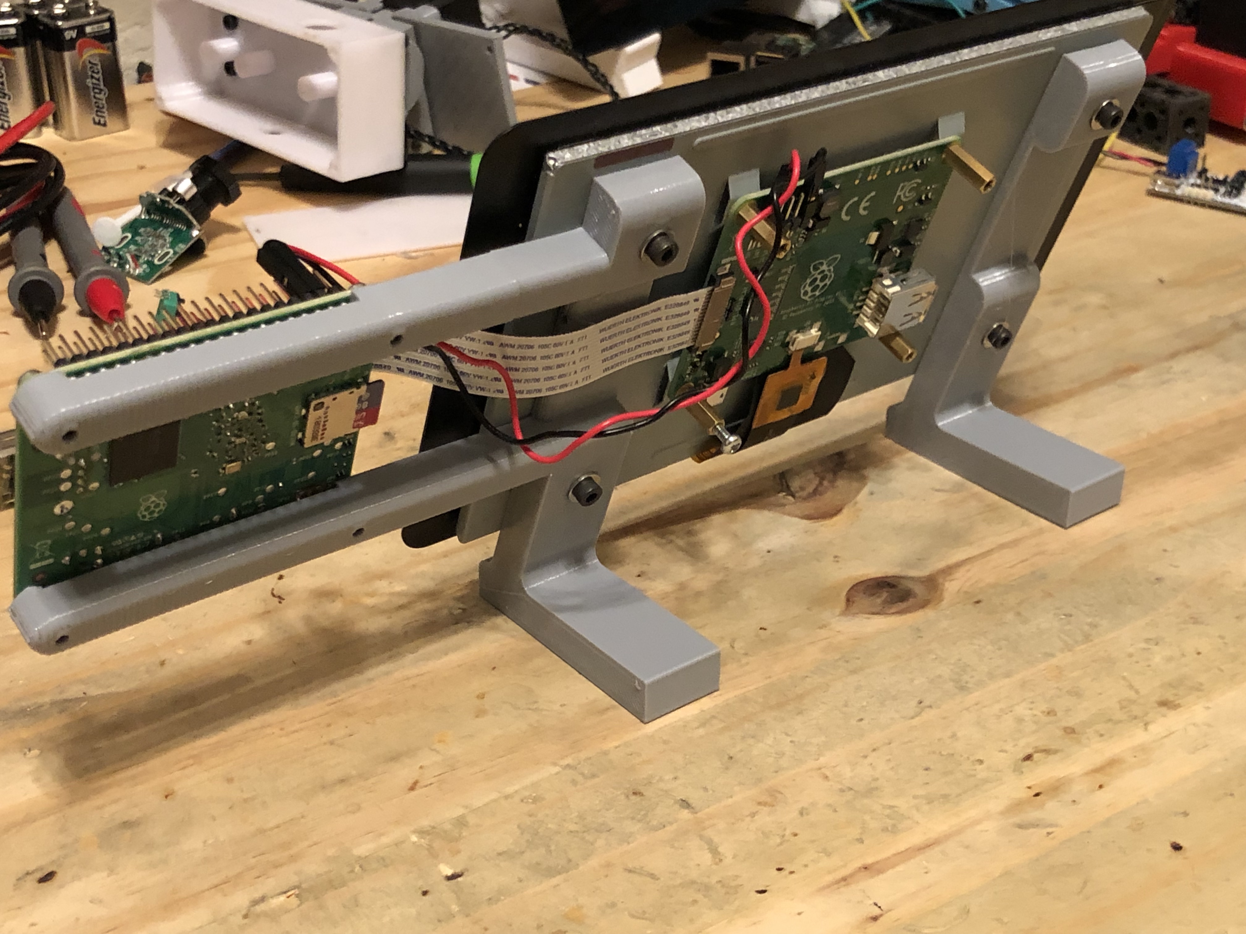 Raspberry Pi 7" Touchscreen Desk stand by Bills Workbench Download