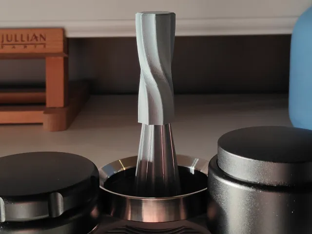 WDT espresso tool with magnetic stand