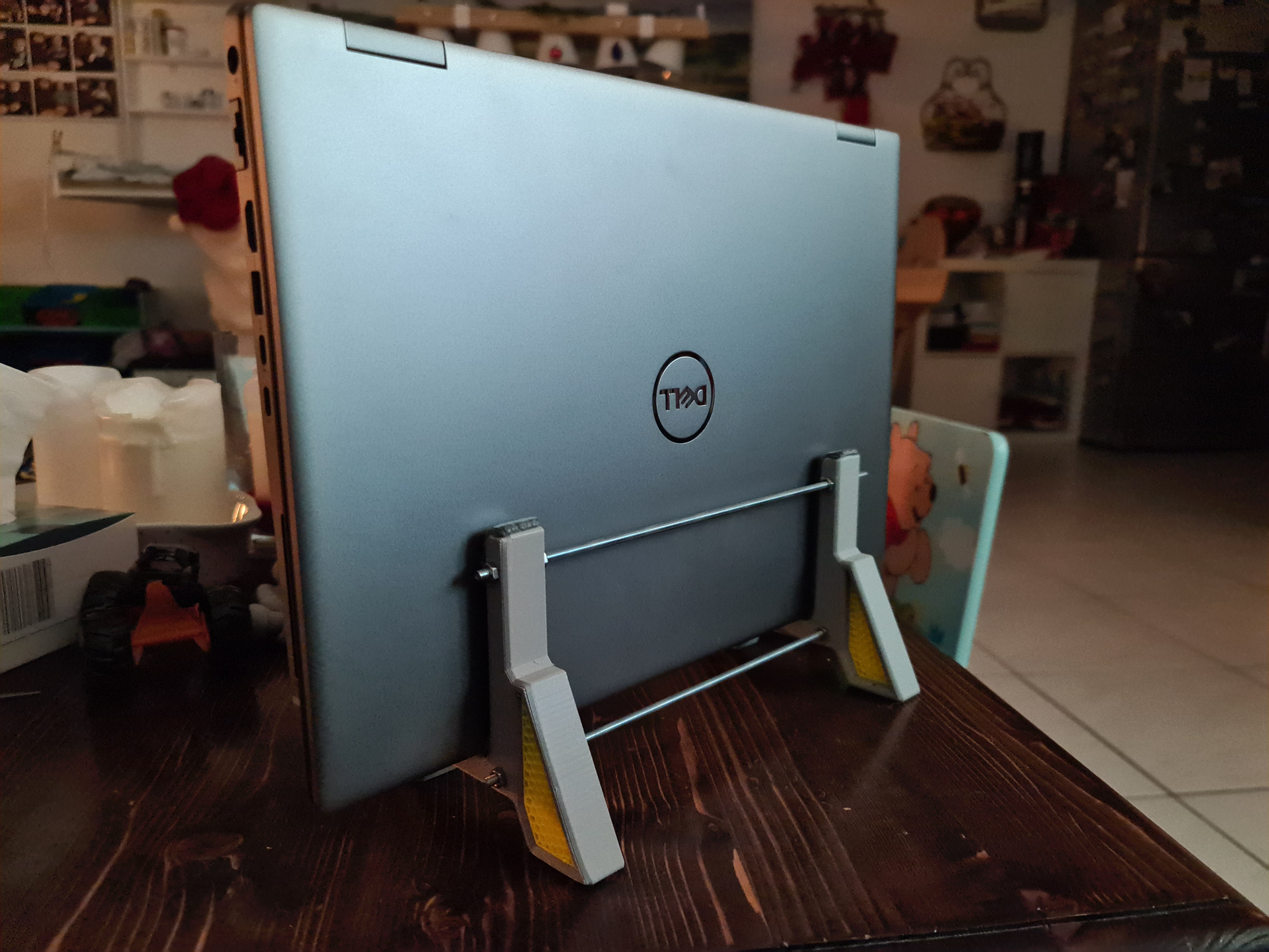 Dell Precision 7670/7770/7760/7750 vertikal Laptop Stand