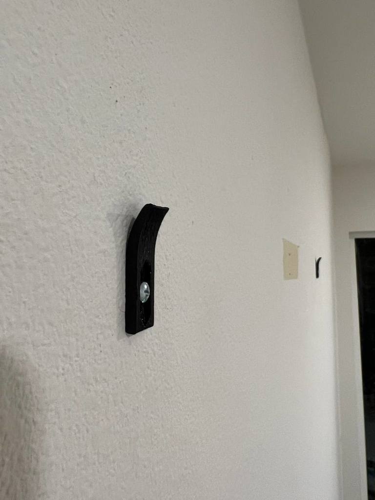 Adjustable Picture Hook