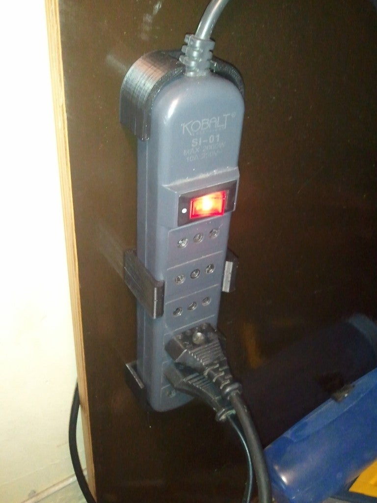 Power bar dock