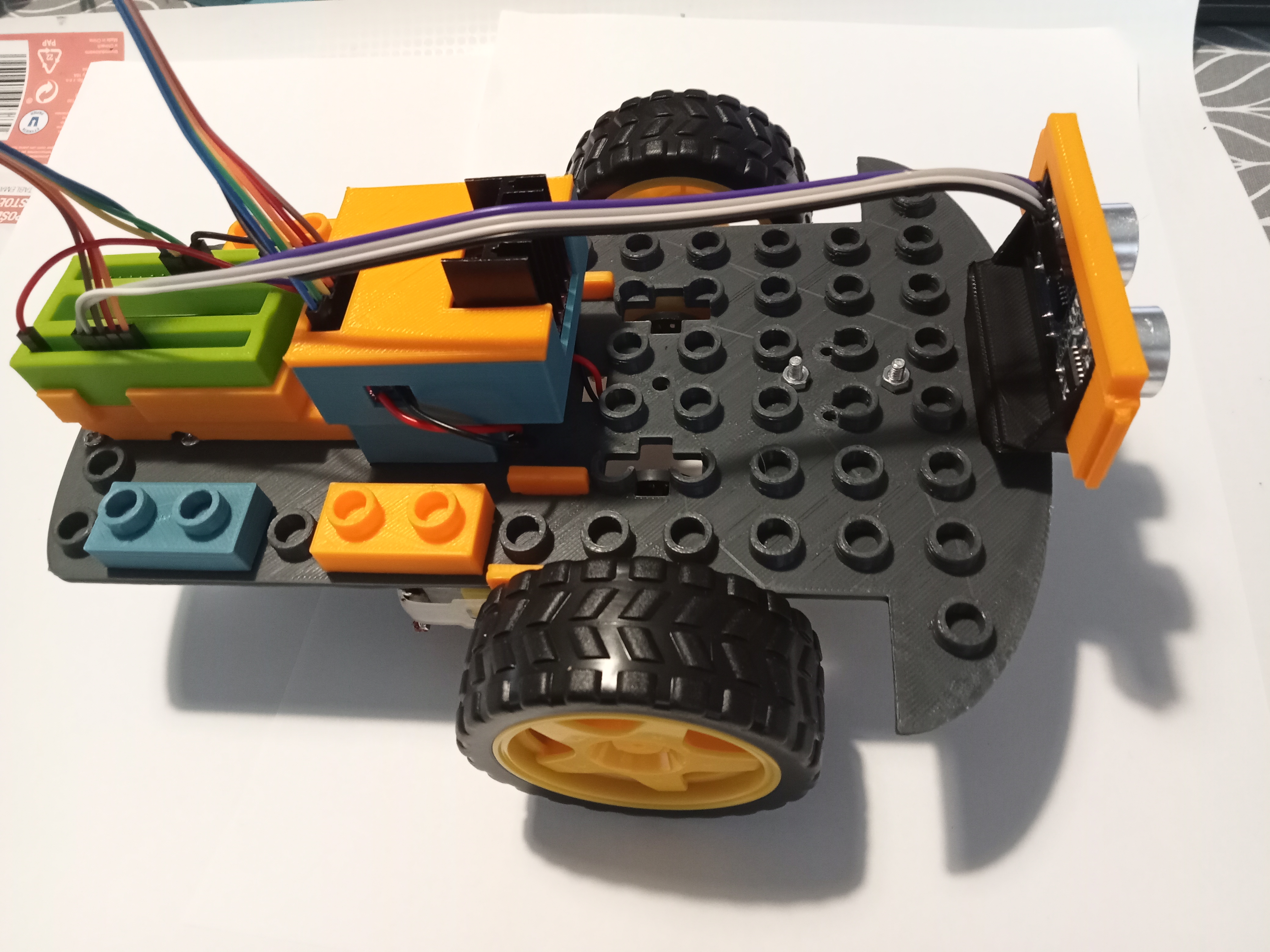 Programmable 2wd robot — thumbnail 10