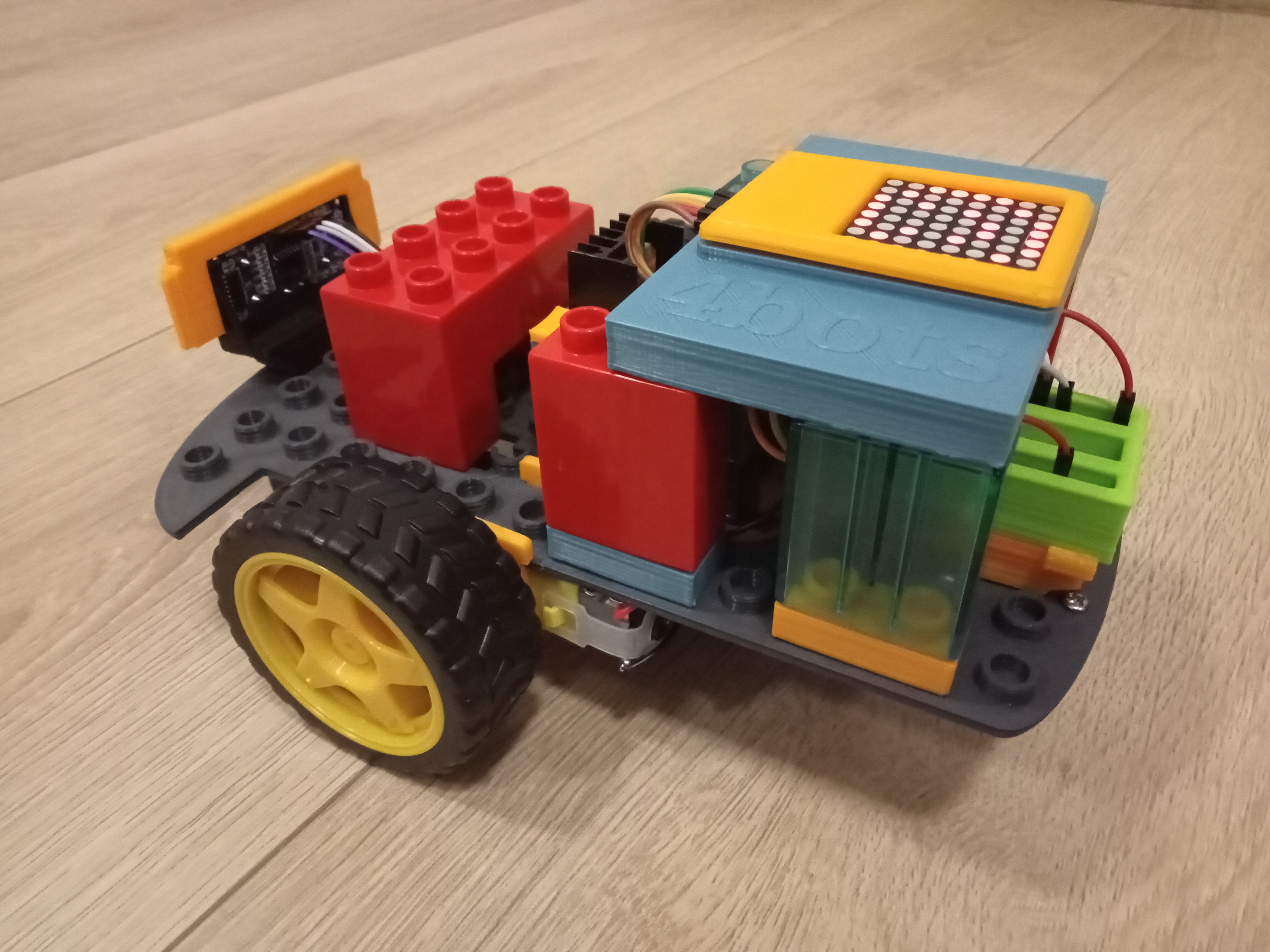 Programmable 2wd robot — thumbnail 11