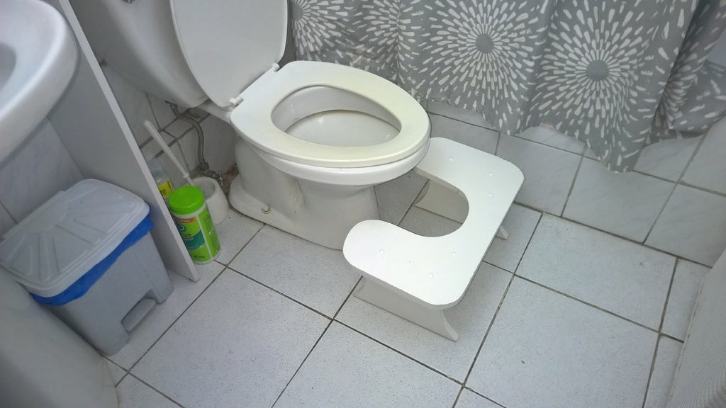Bathroom footstool