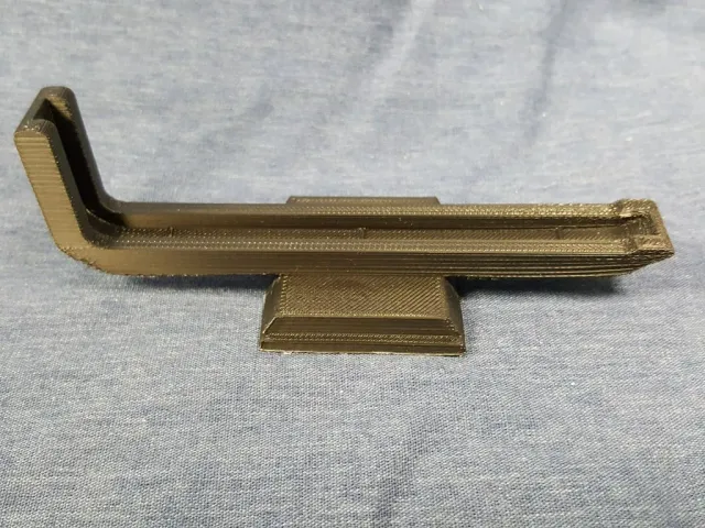 iPhone 5 / SE Tripod Holder