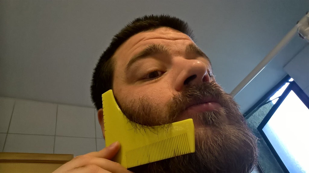 Beard shaping tool