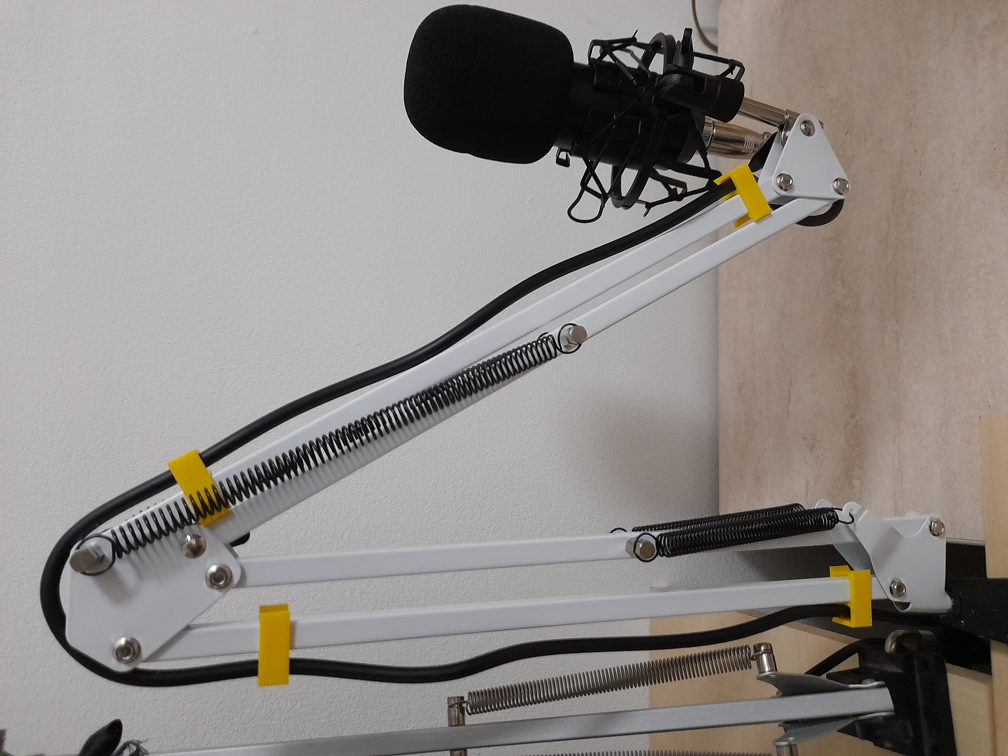 Neewer 6mm Cable Retainer Clip