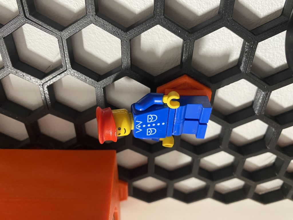 Lego mount for Honeycomb storage wall