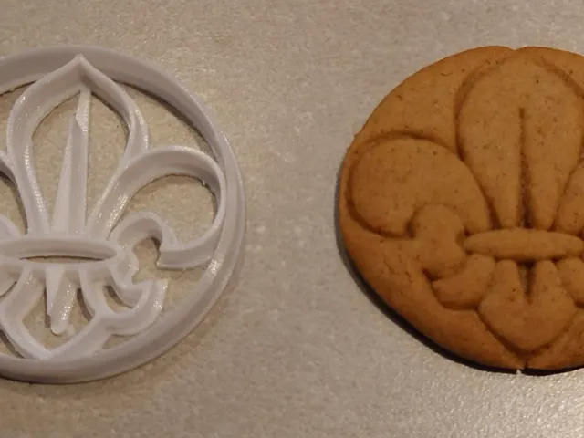 Scout Lily 3D cookie cutter