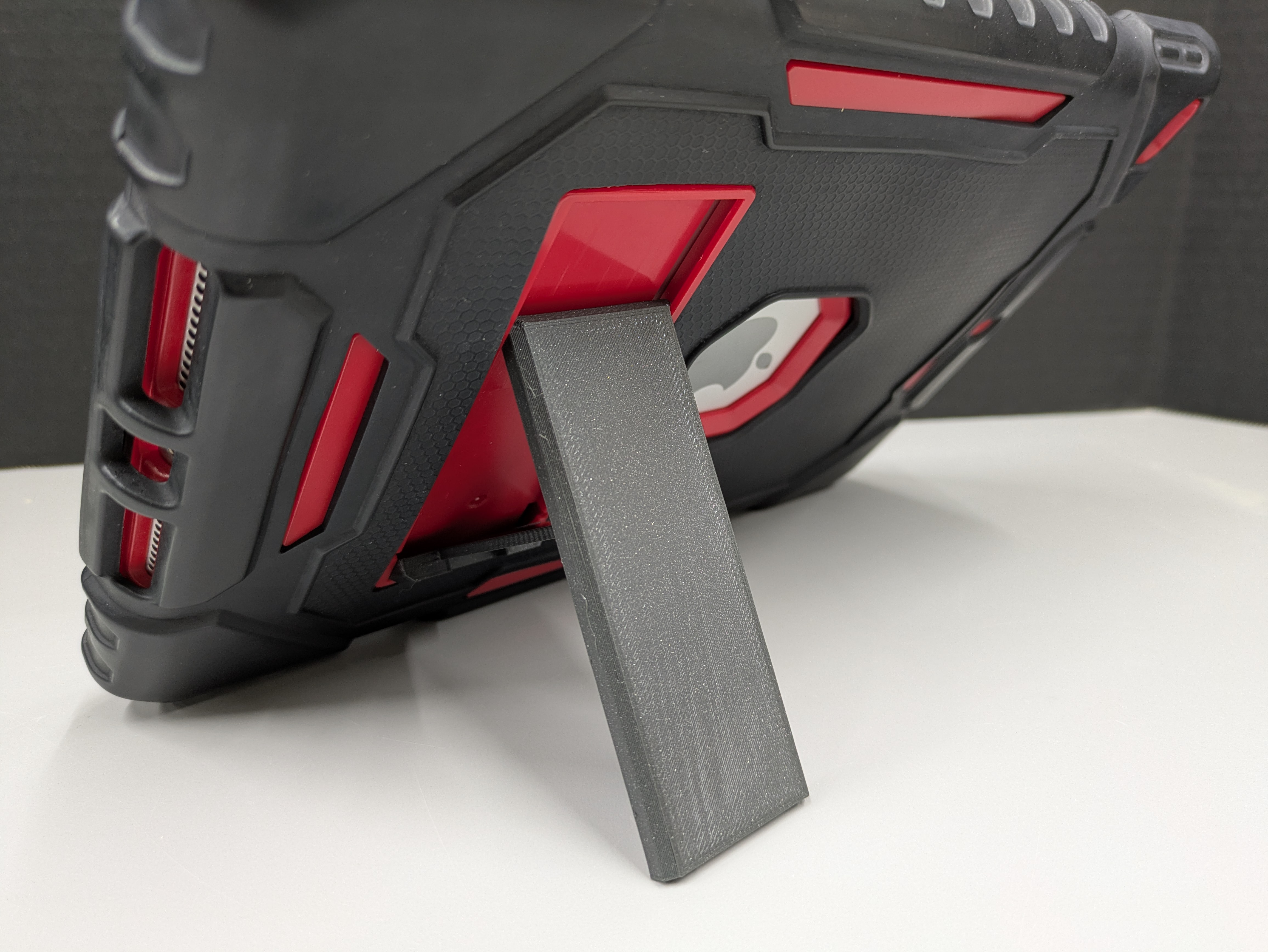 Remixed iPad Case Kickstand 3D model
