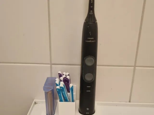 Phillips Sonicare Toothbrush organizer