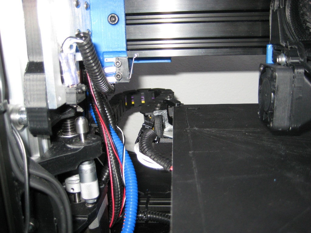 Y axis Bed Cable Chain for Lulzbot Taz Printers by Piercet | Download