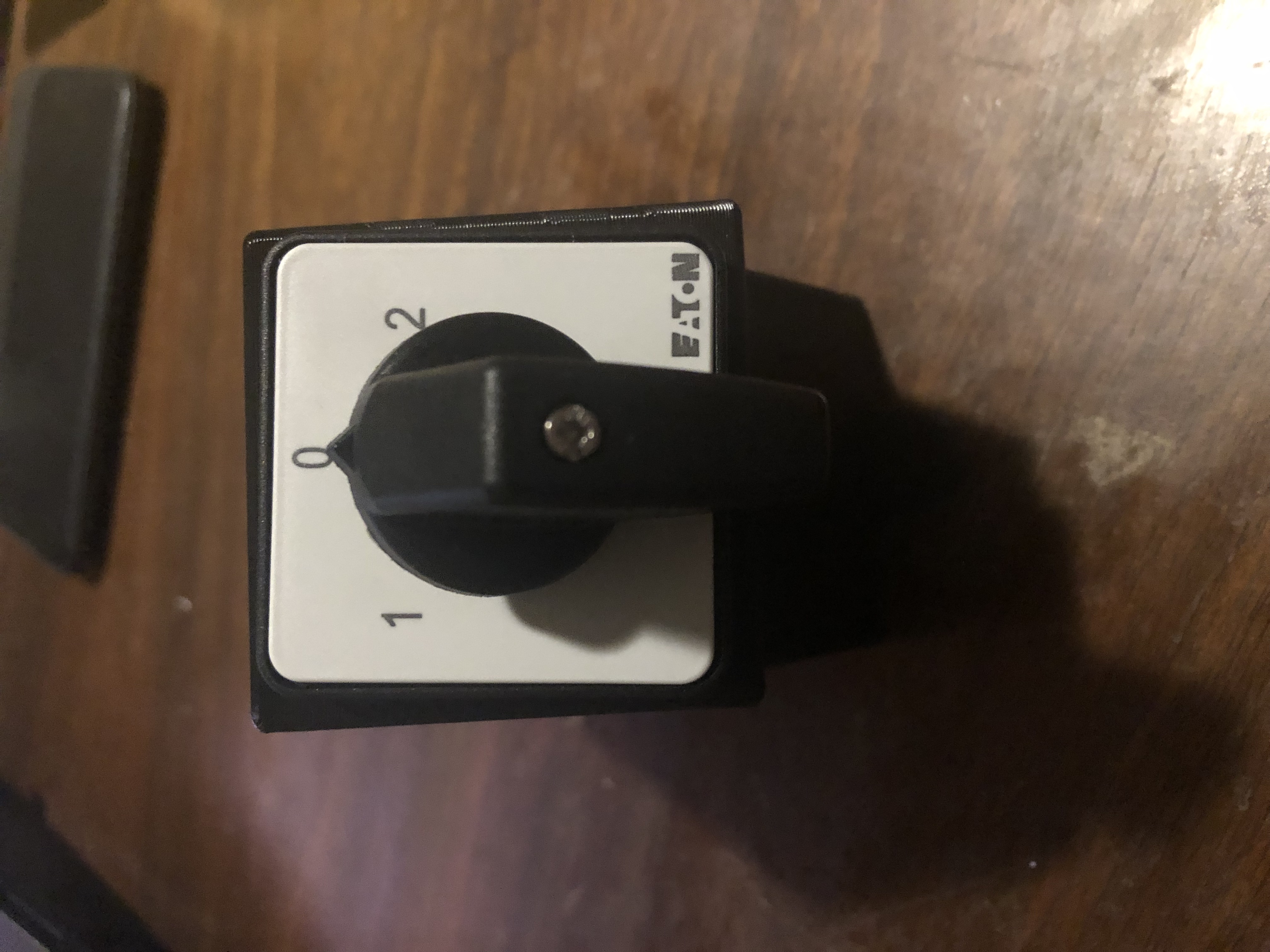 Eaton T0-3-8212 Box
