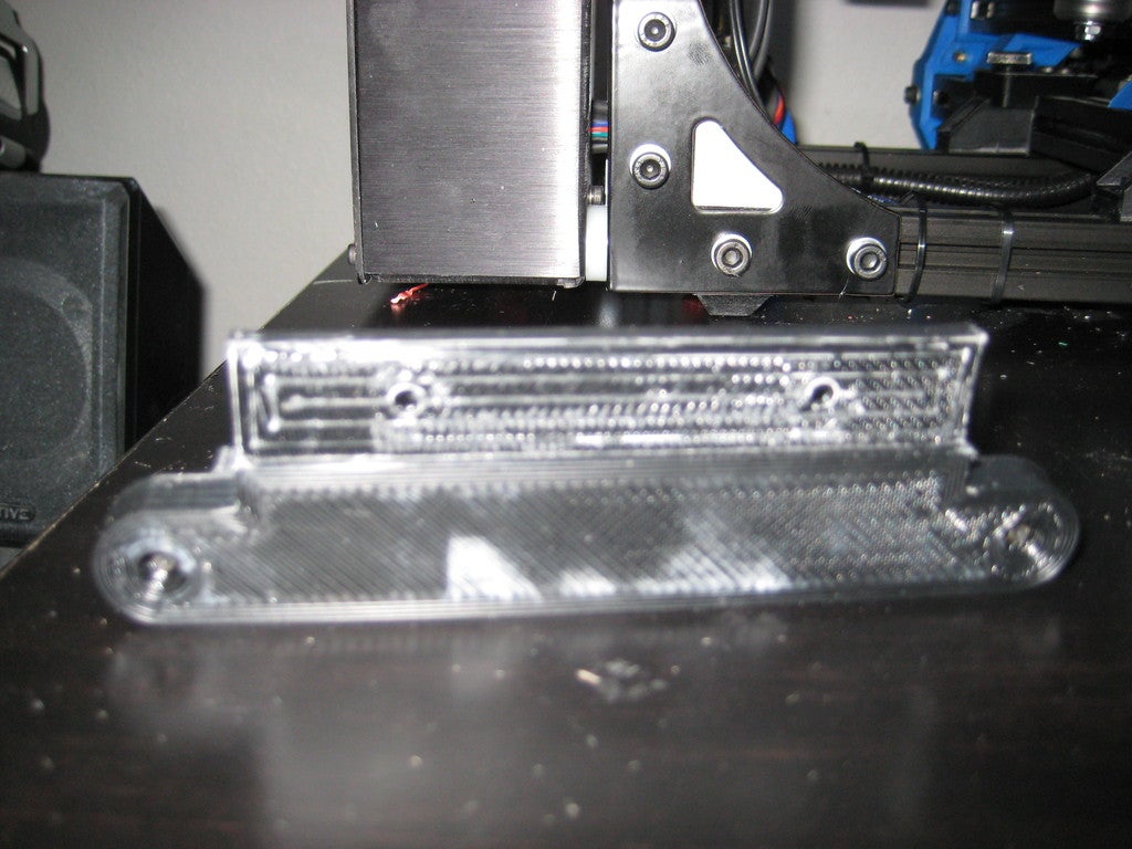 Retrofit Nozzle wiper for mounting a Lulzbot Mini style bed wiper to a ...