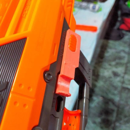 Reinforced Conquest Pro Mag release