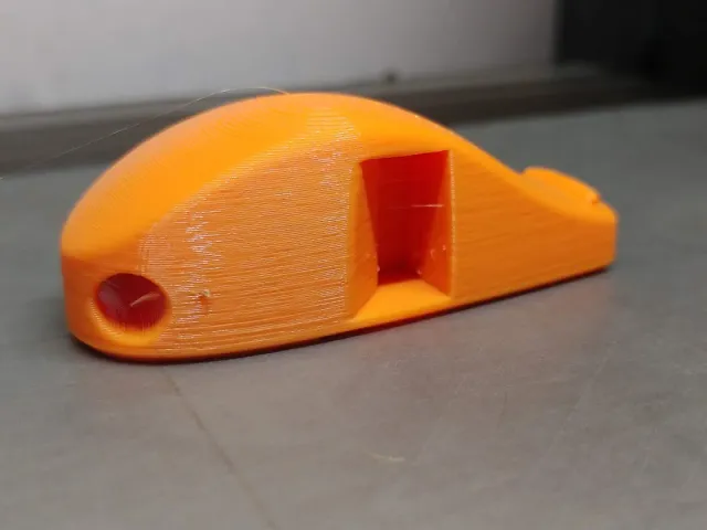 v29 Whistle with Flat or Chamfered Base