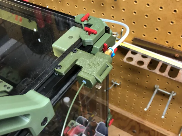 Filament Scrubber and Guide