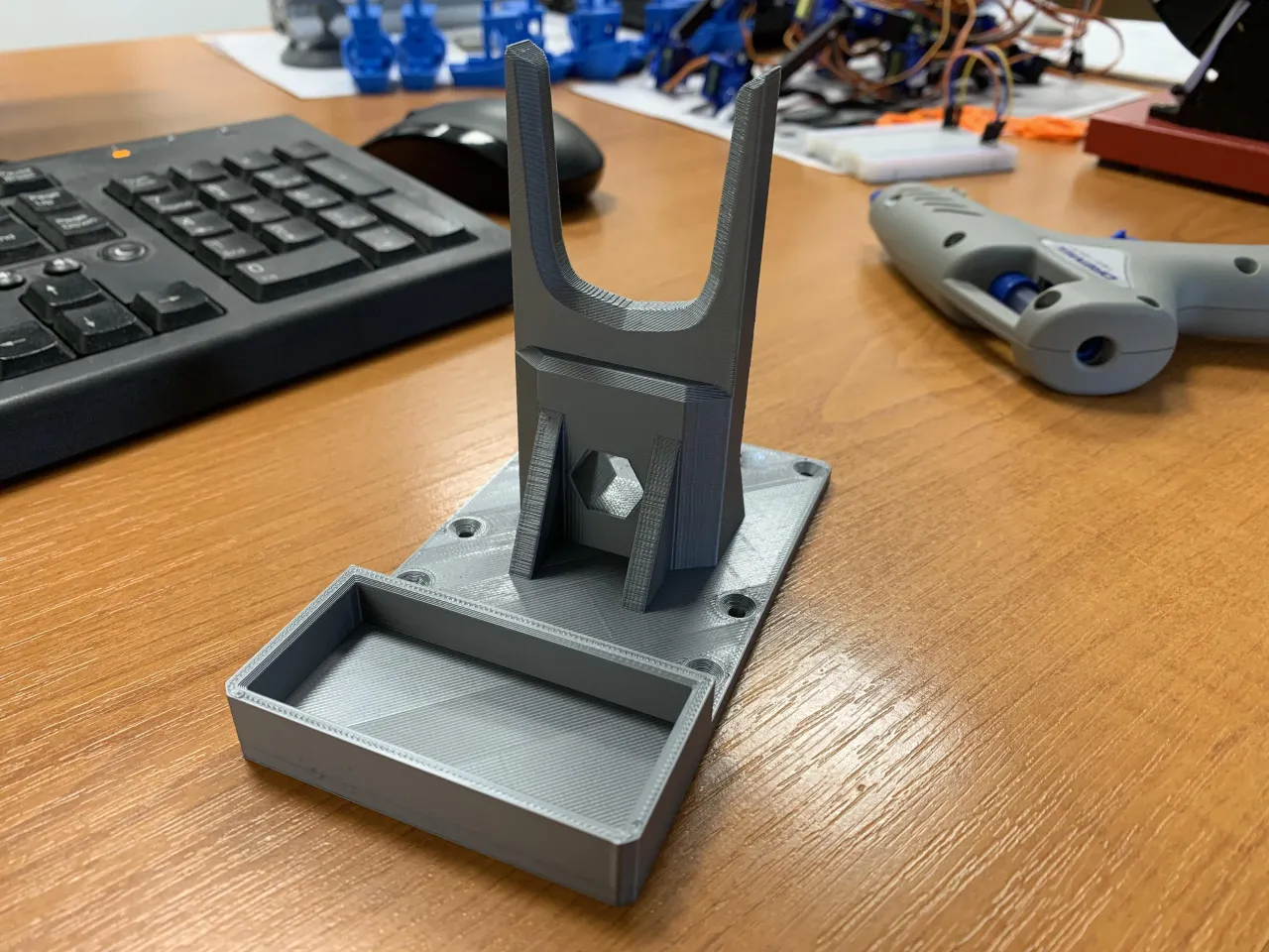 3D Printed Hot Glue Gun Holder With Glue Stick Holder - 3D Items -  3D-Printer-Dream