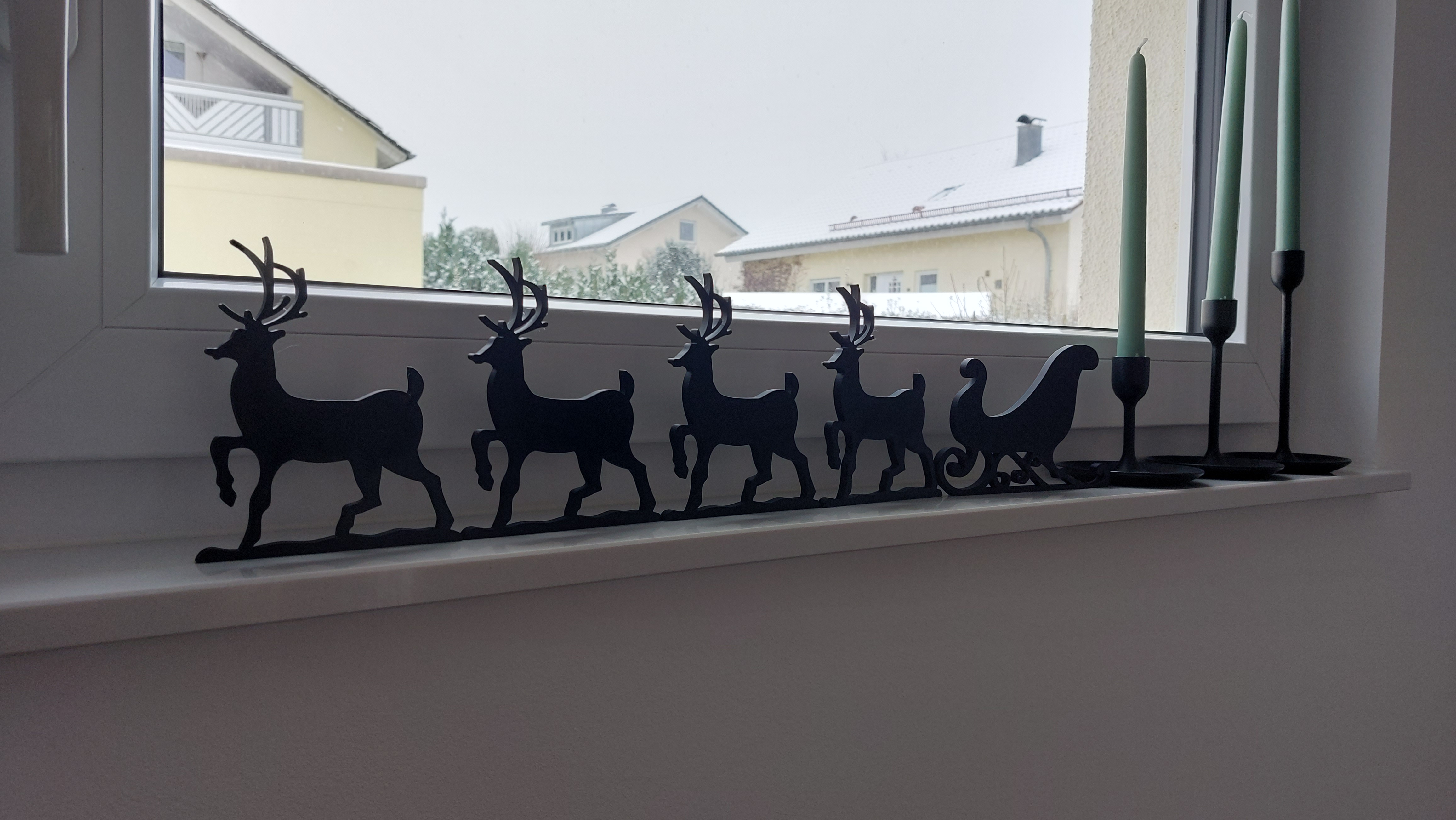Santa Sleigh & Reindeer Christmas Decoration