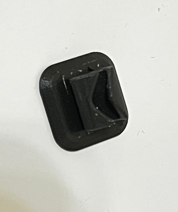 Miniatura 2 do modelo 3D Charging Cable Holder