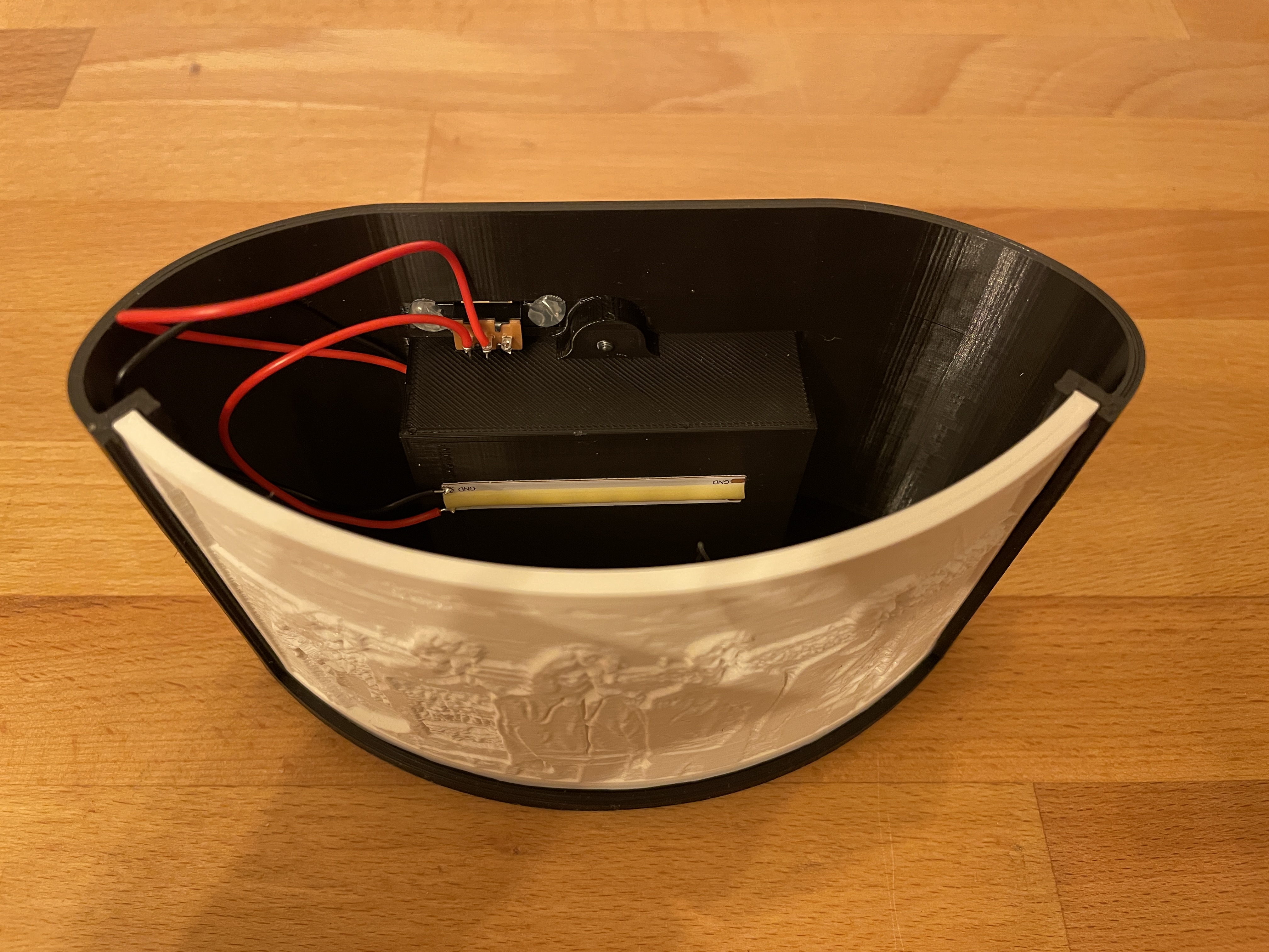 Miniatura 3 do modelo 3D Lithophane Box (battery-powerd)