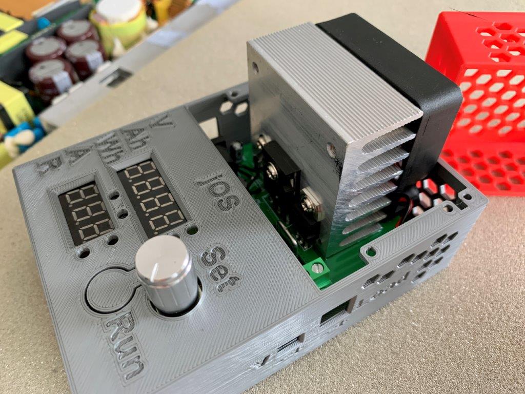 Miniatura 7 do modelo 3D Electronic Load case