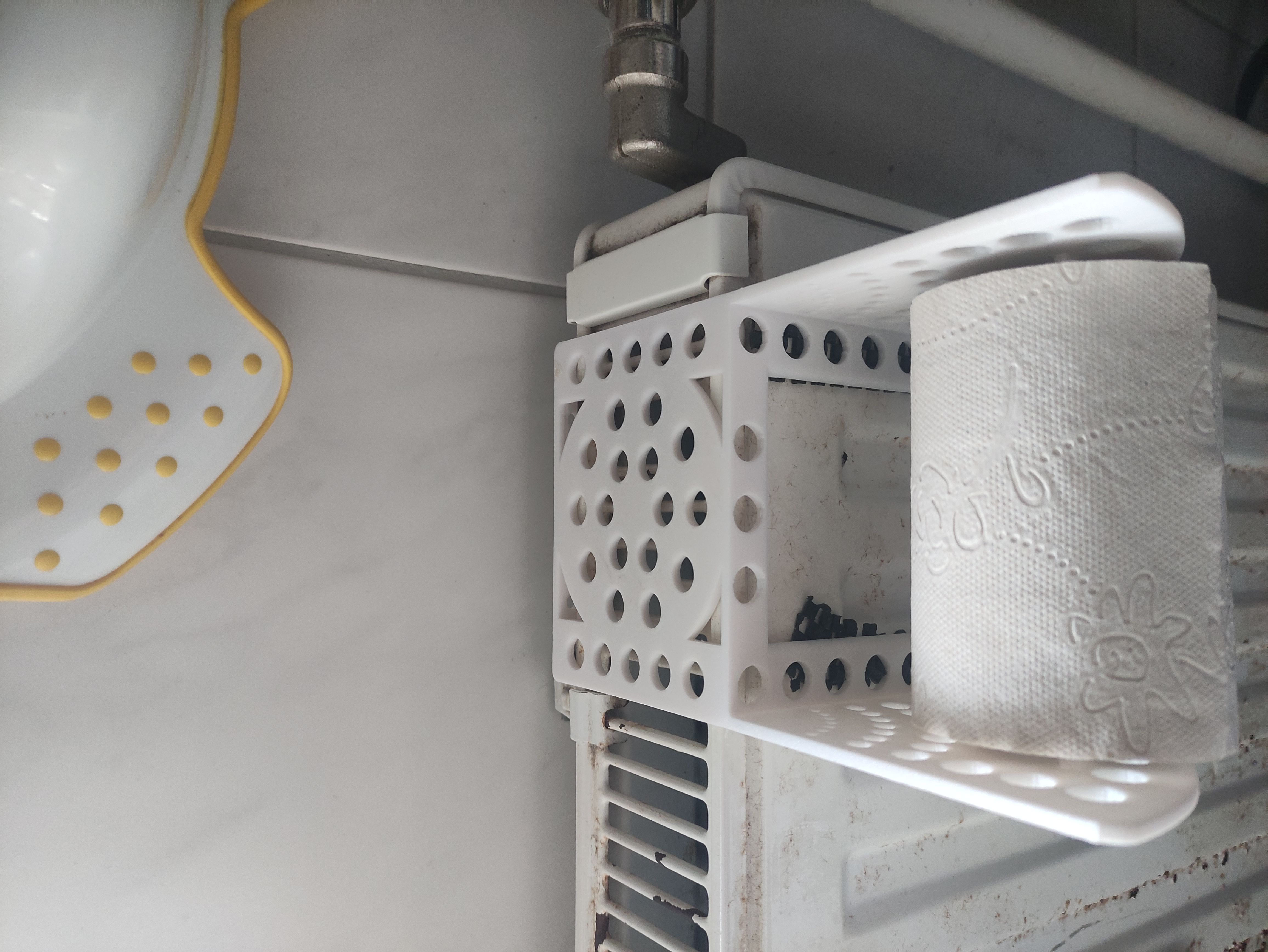 Toilet paper holder with mug stand