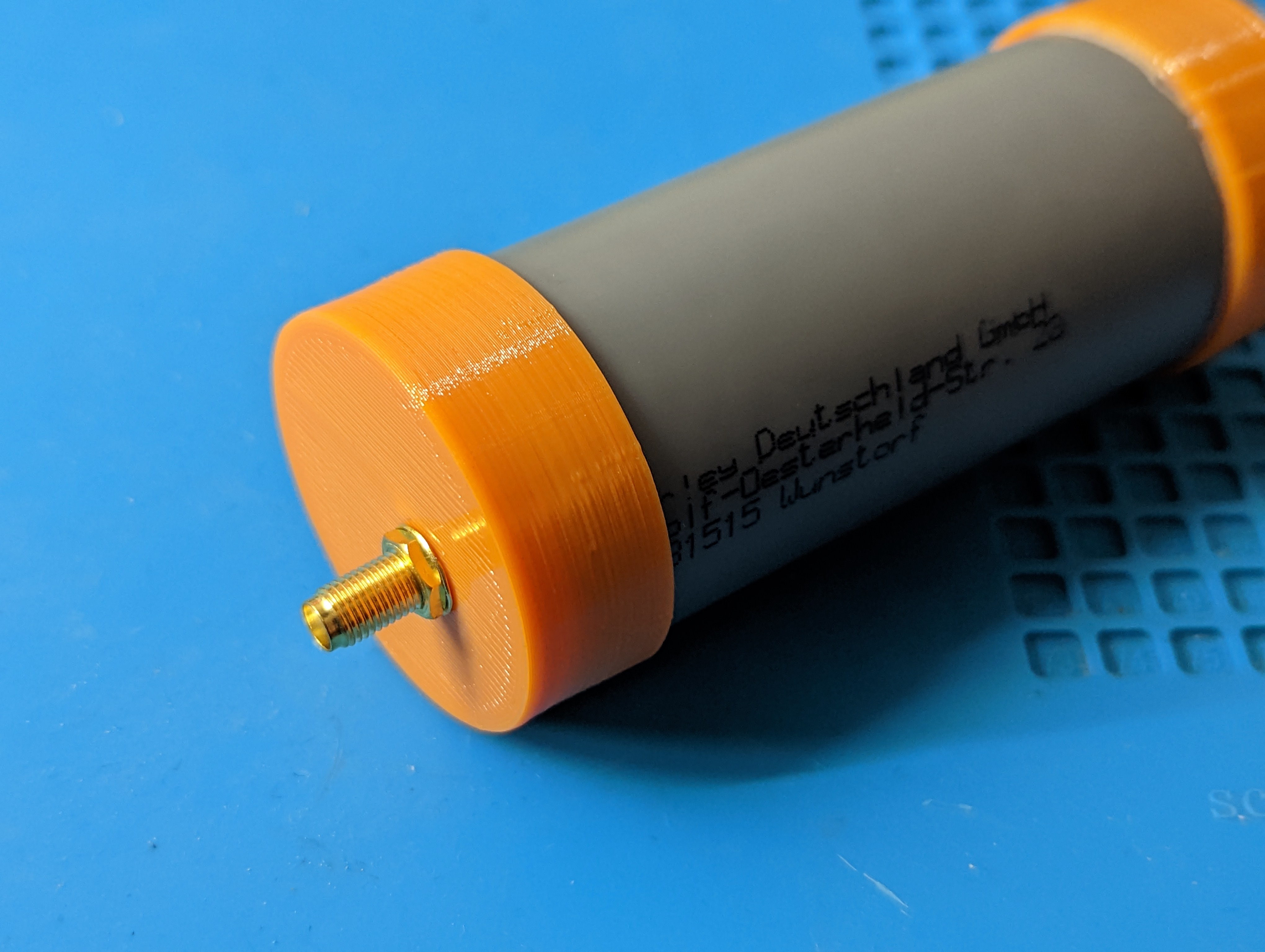 End cap for DN40 tubing