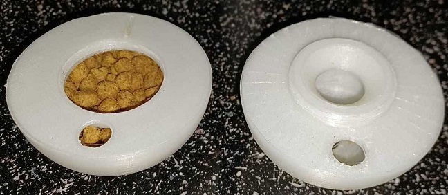 Cat feeder ball