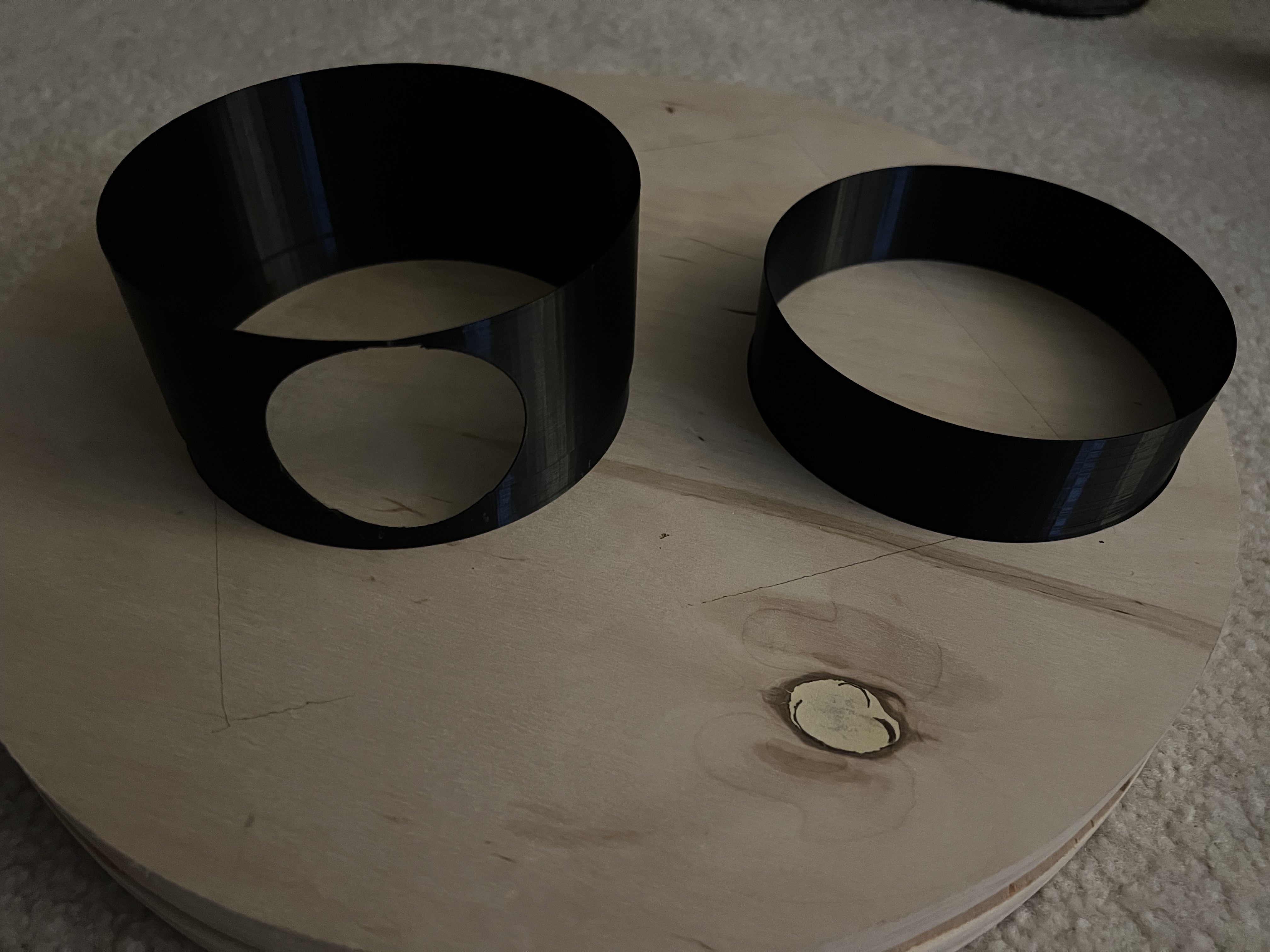 Hadley Sleeves 3D model thumbnail