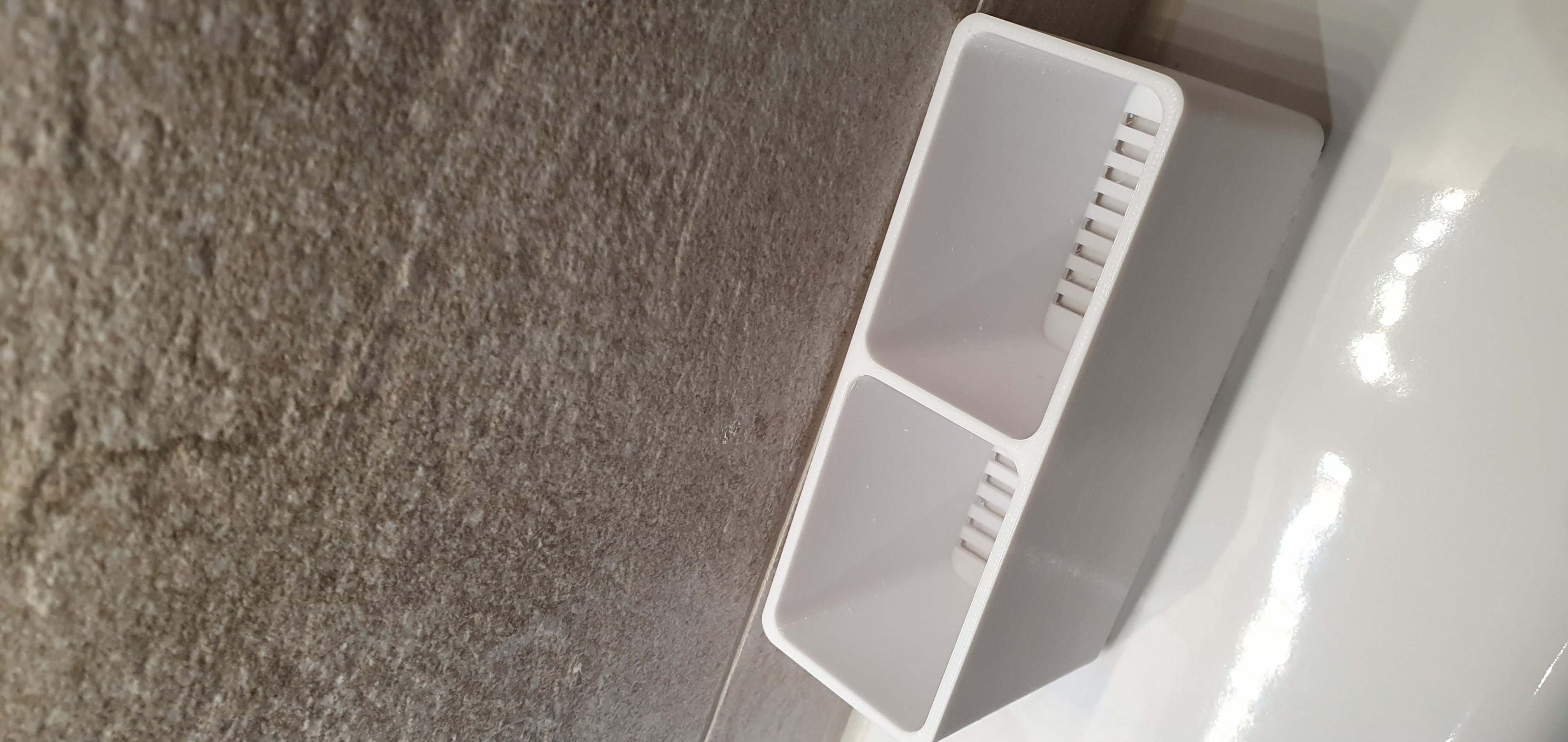 Draining Tooth Brush holder