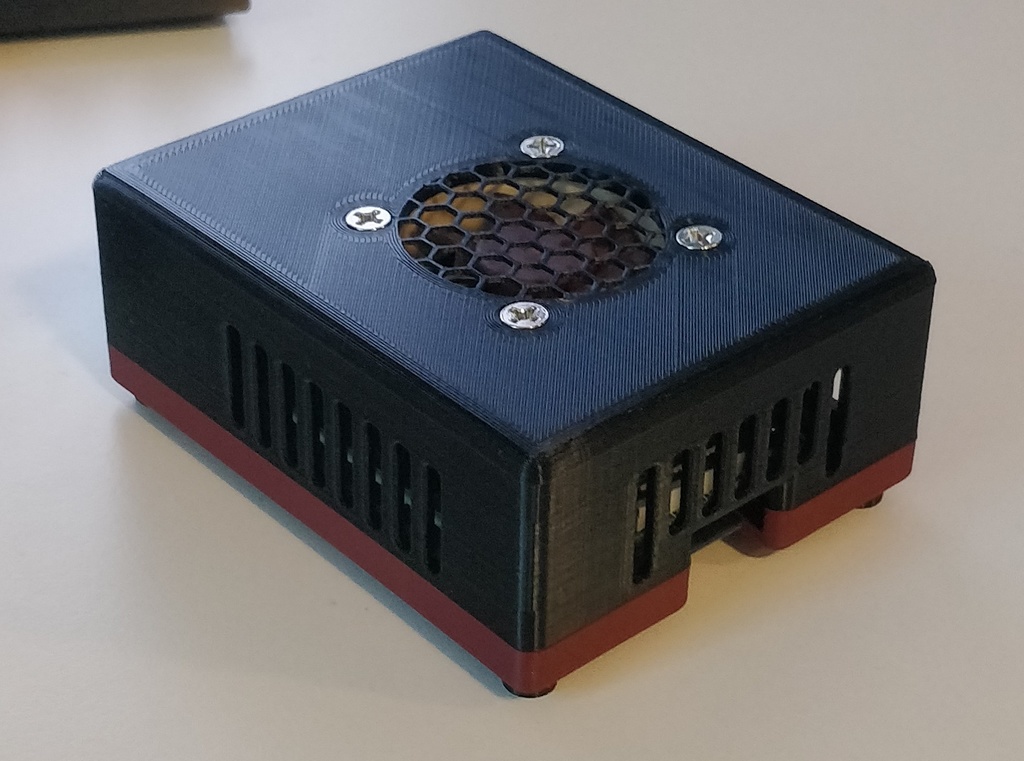 Miniatura 5 do modelo 3D Raspberry Pi 4 Case