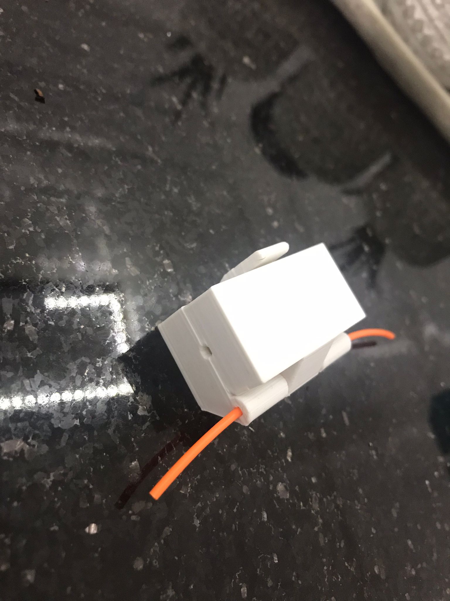 Miniatura 10 do modelo 3D Filament Cleaner
