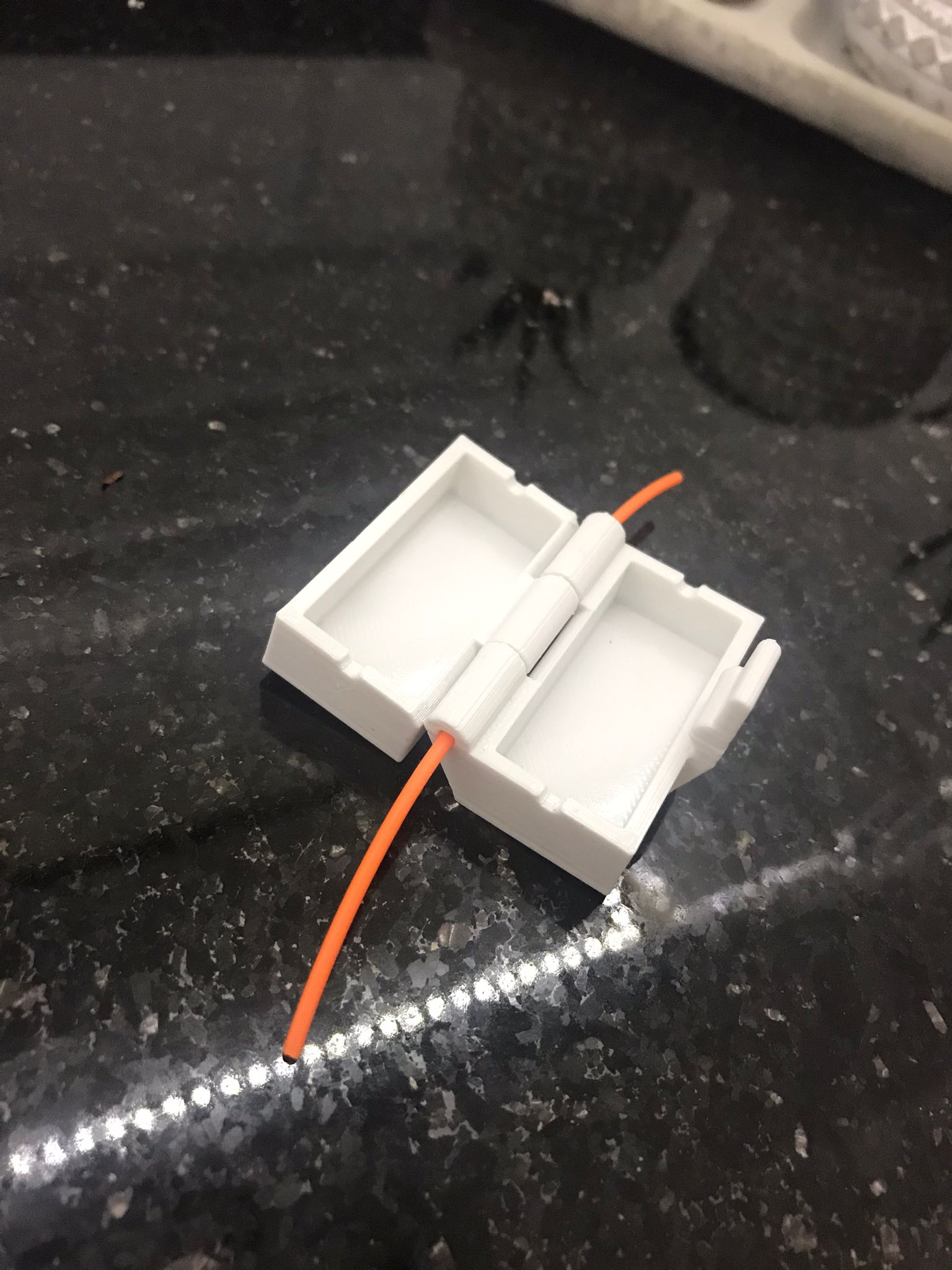 Miniatura 9 do modelo 3D Filament Cleaner