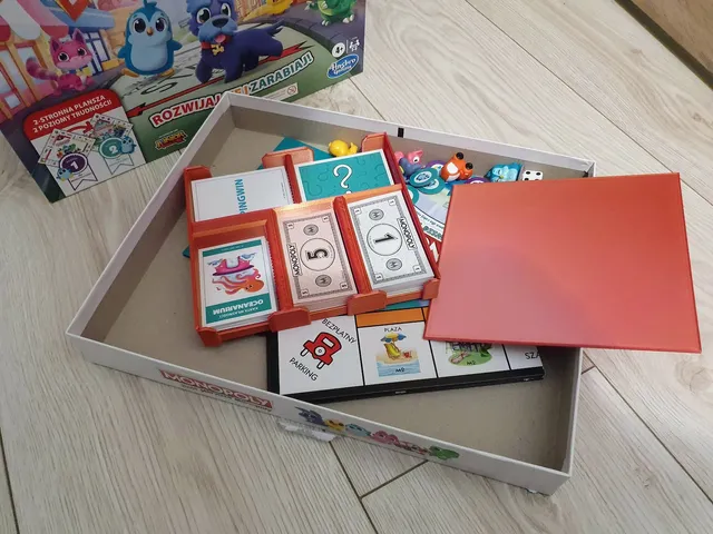 Monopoly Money & Cards Organizer