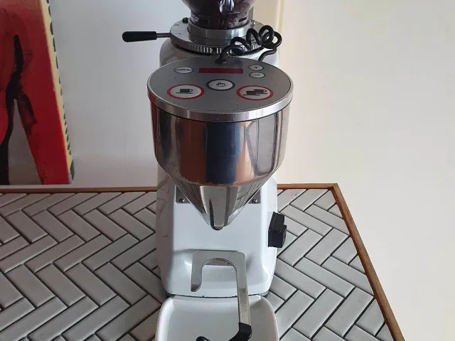 Mazzer Mini coffee grinder waste spill tray