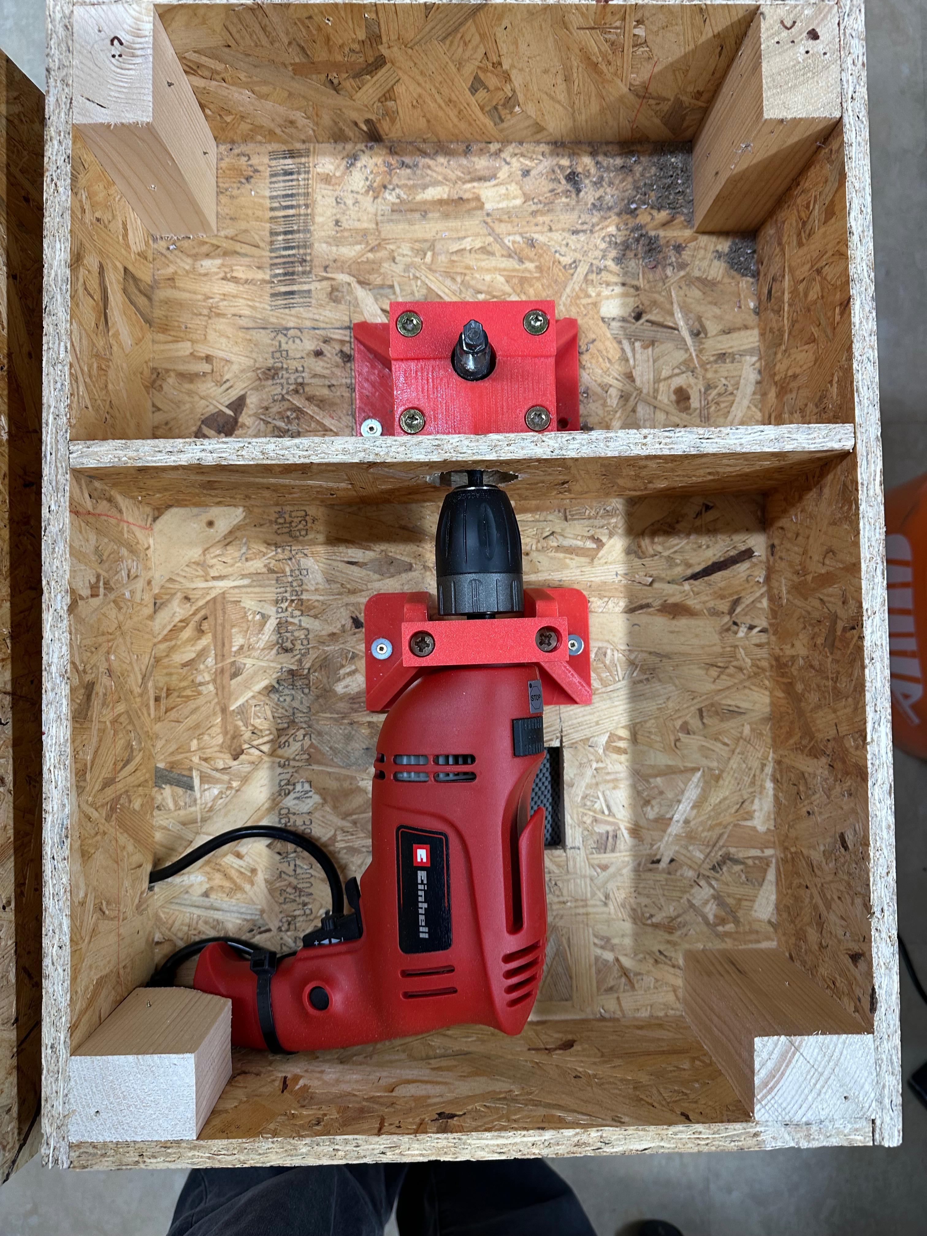 Cardboard cutter
