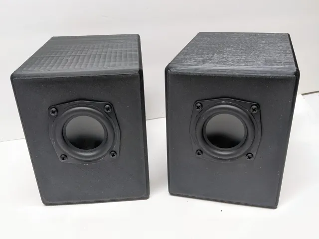 Speakers with Sand-Filled Walls