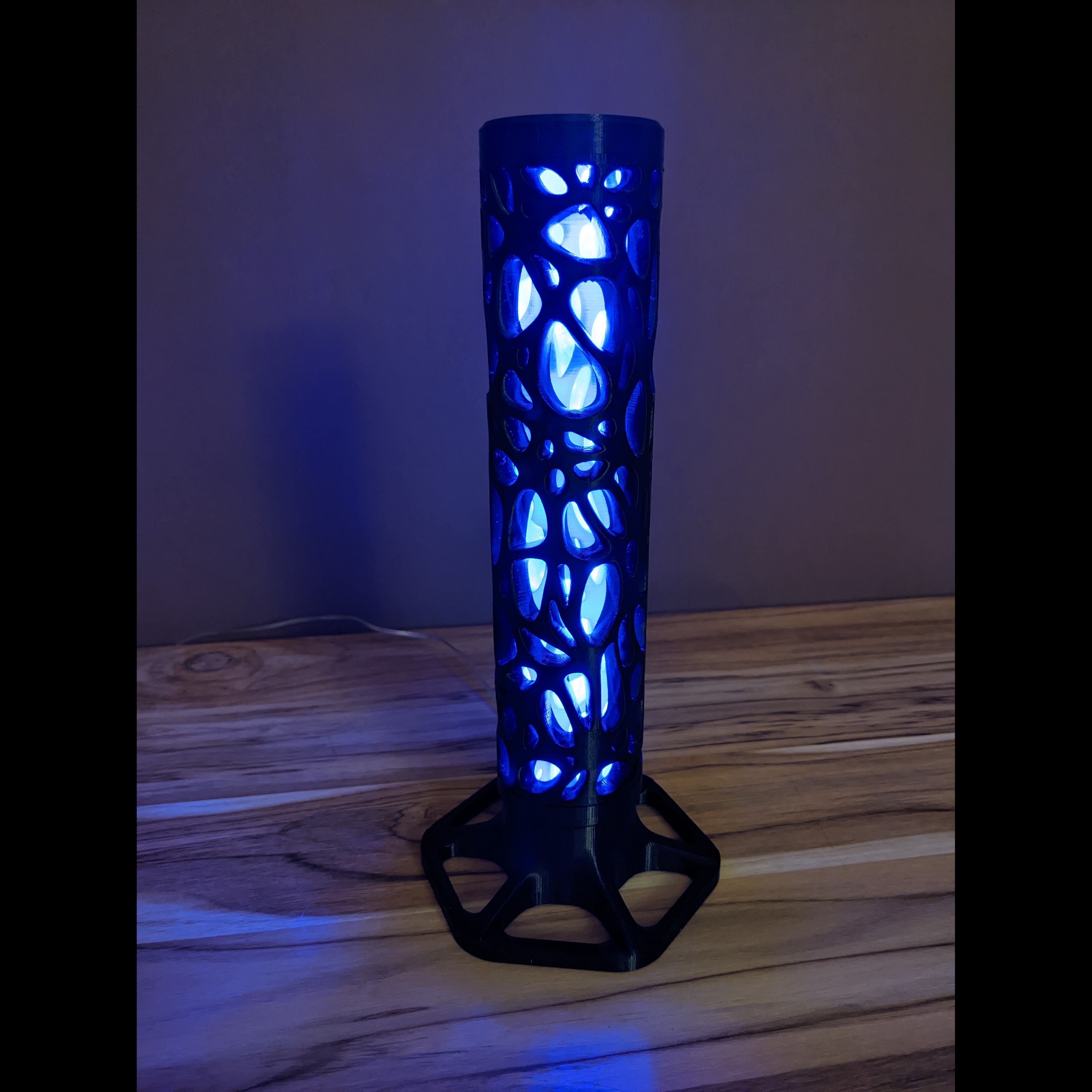 Modular Organic Skeletonized Light Column [No wiring project] by ...